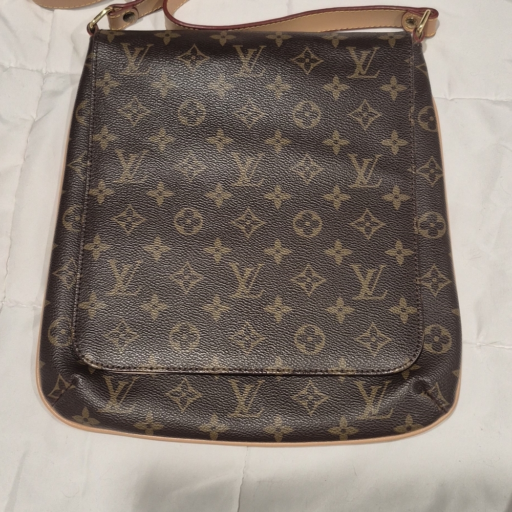 Louis Vuitton Classic Monogram Crossbody Bag